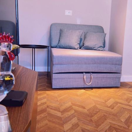 Koa Guesthouse Stadium Congress Elite Orl Embassy Tirana Bagian luar foto